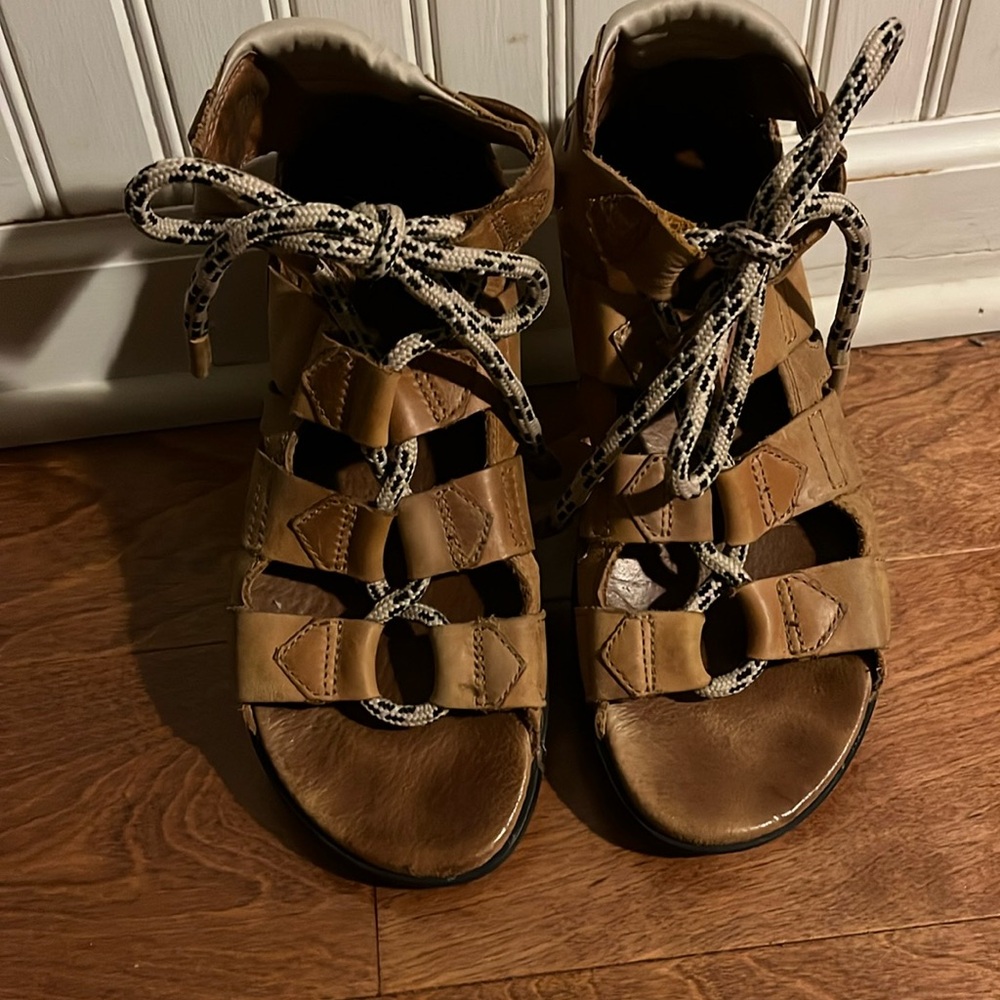 Lace up gladiator Sorel sandals
